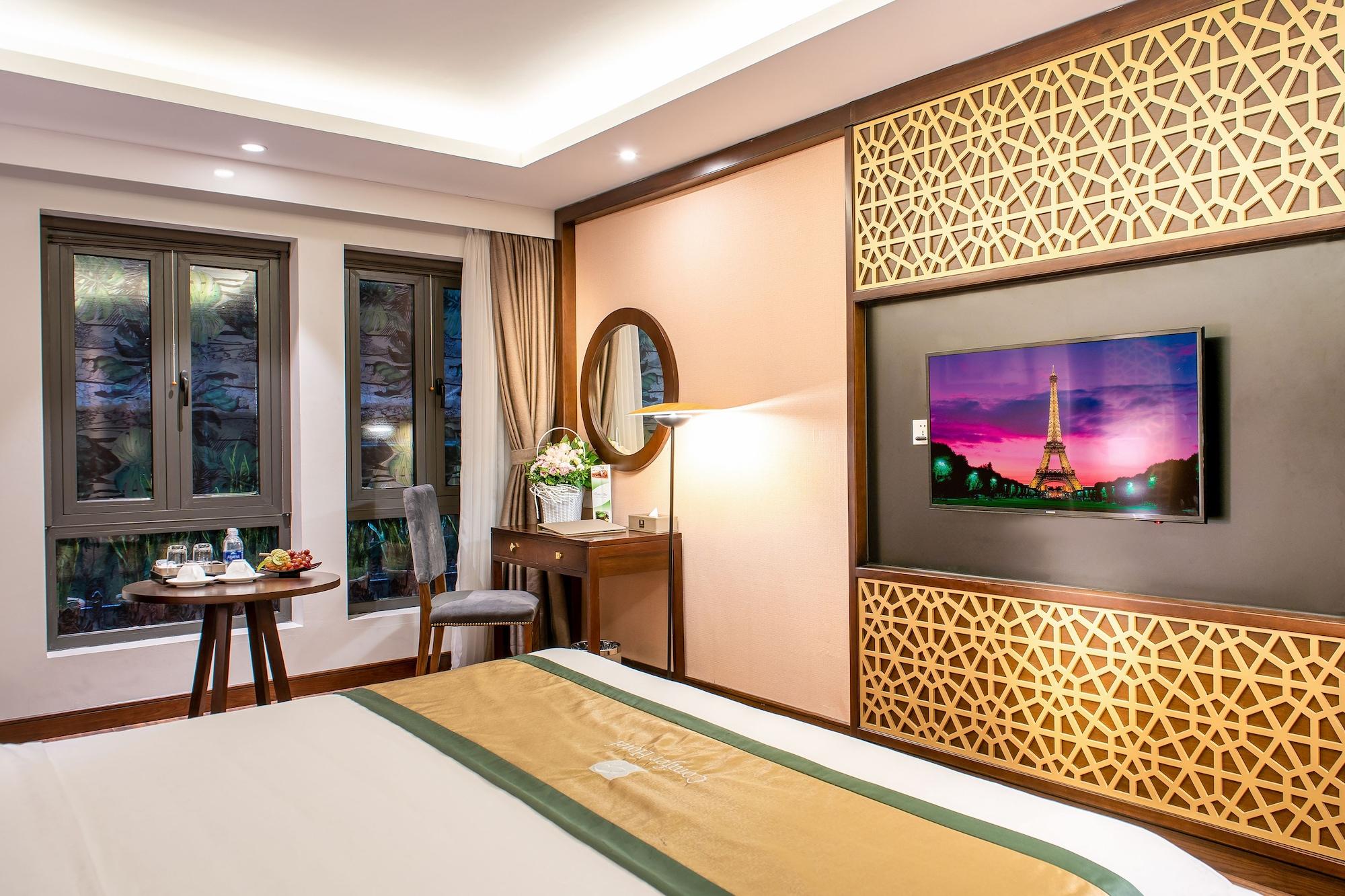 Conifer Grand Hotel Ханой Екстериор снимка