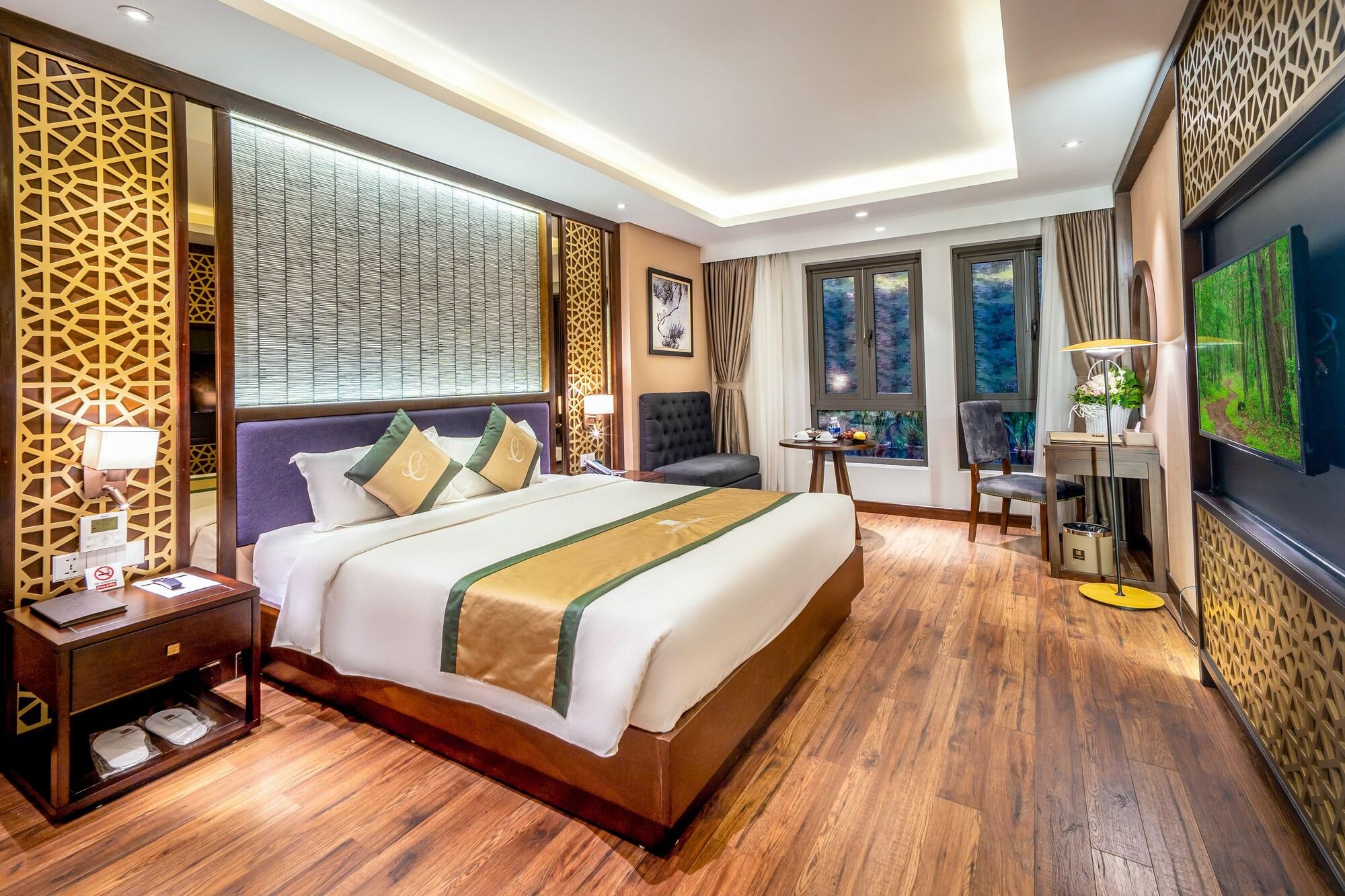 Conifer Grand Hotel Ханой Екстериор снимка