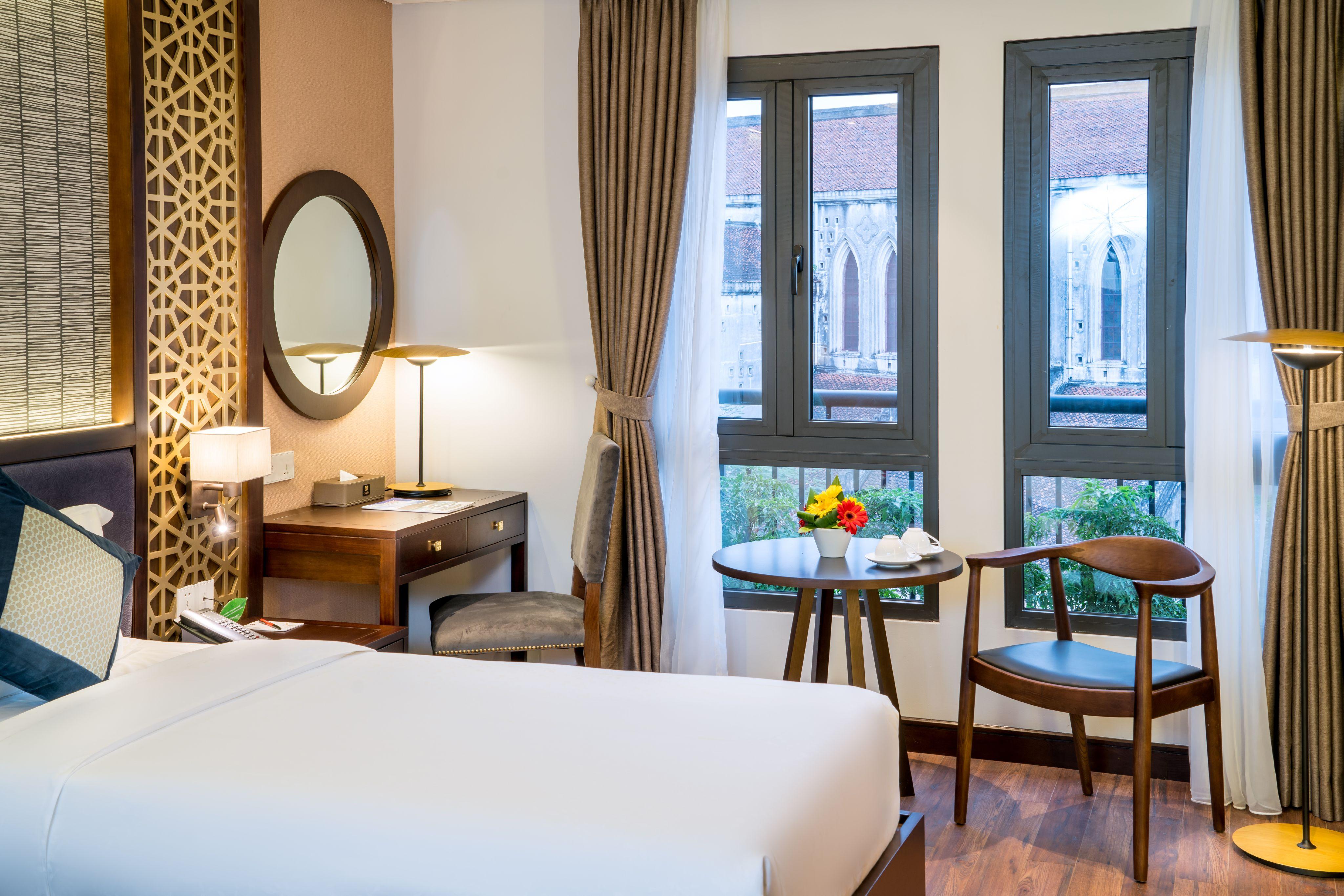 Conifer Grand Hotel Ханой Екстериор снимка