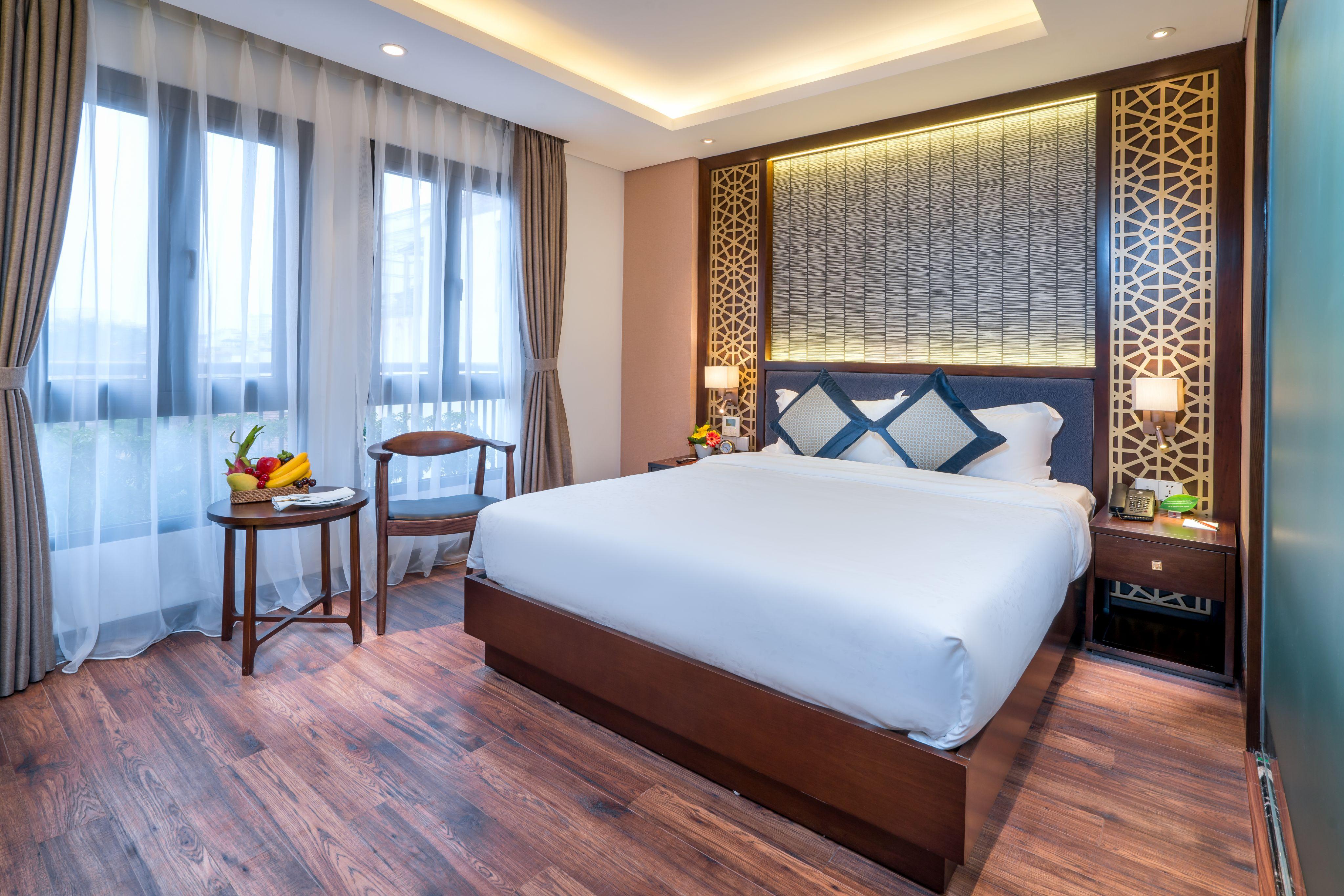 Conifer Grand Hotel Ханой Екстериор снимка