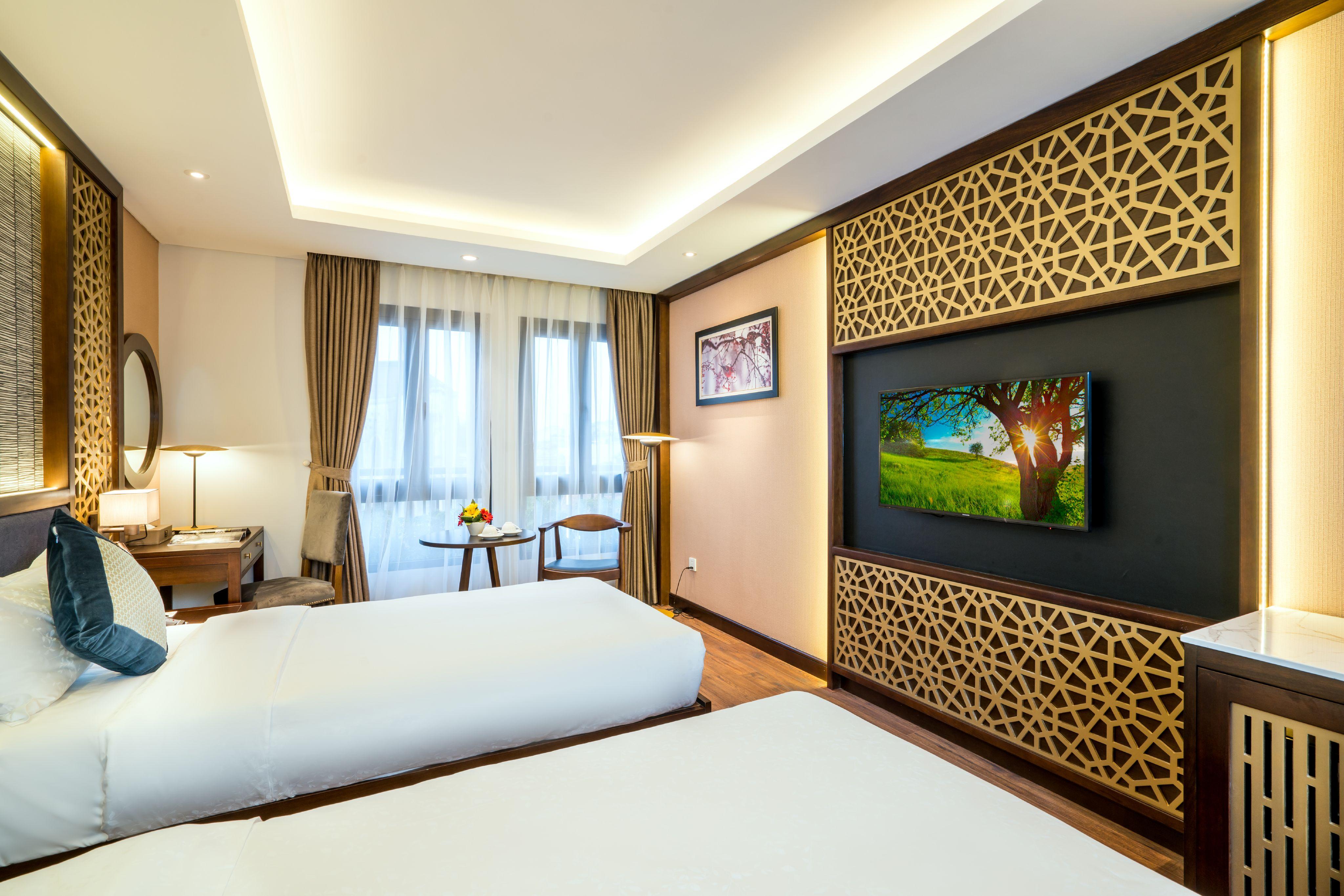 Conifer Grand Hotel Ханой Екстериор снимка
